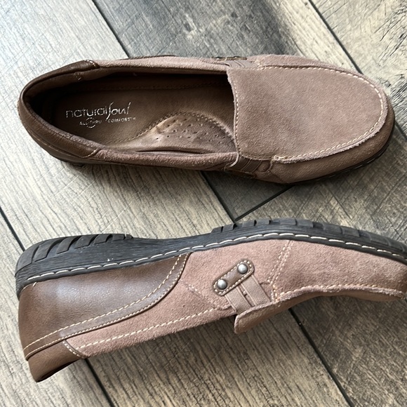 Natural Soul by Naturalizer Suede Loafers with Leather Size 9 - Picture 2 of 10
